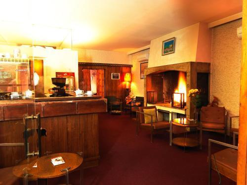 Le Lons Hotel