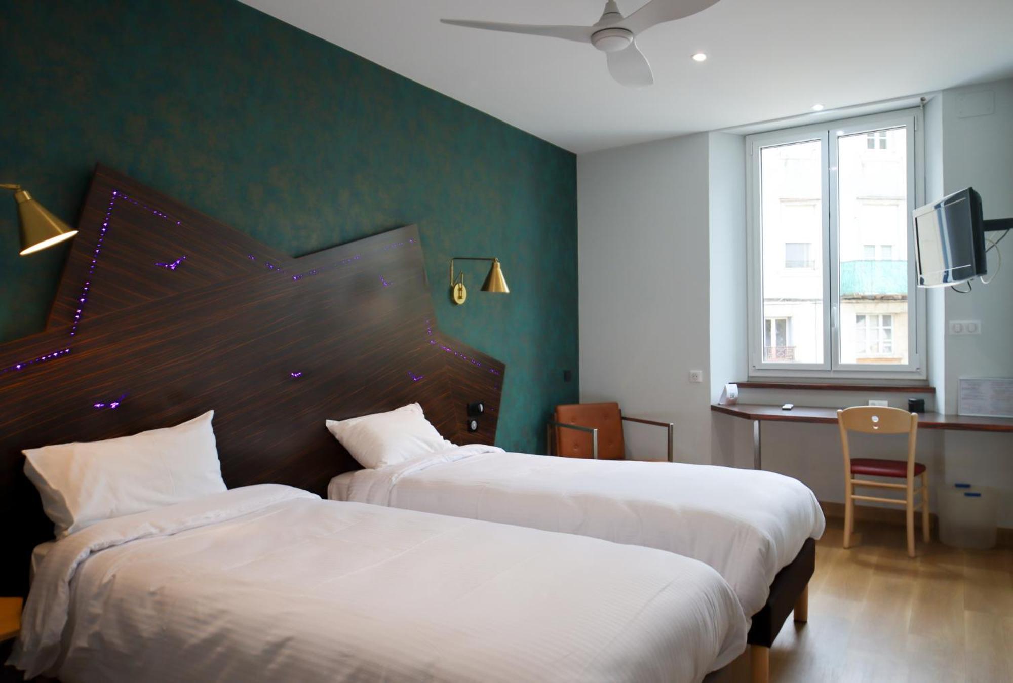 Le Lons Hotel 3*